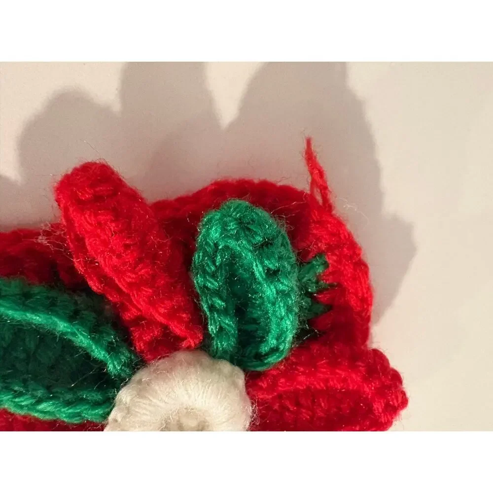 Set of 4 Vintage Kitschy Christmas Crochet Placemats